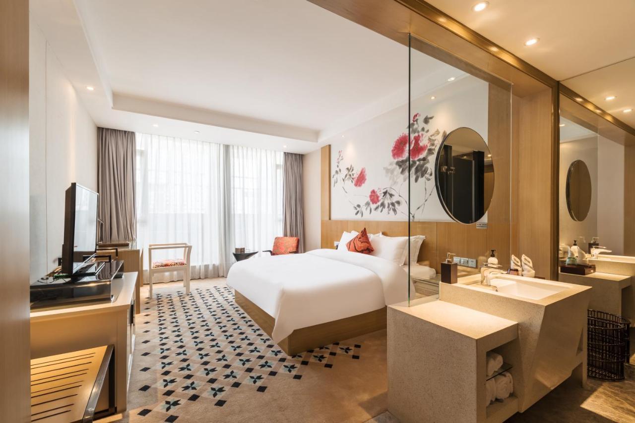 Paco Hotel Suyuan Metro Guangzhou-Free Shuttle Bus For Canton Fair Exteriör bild