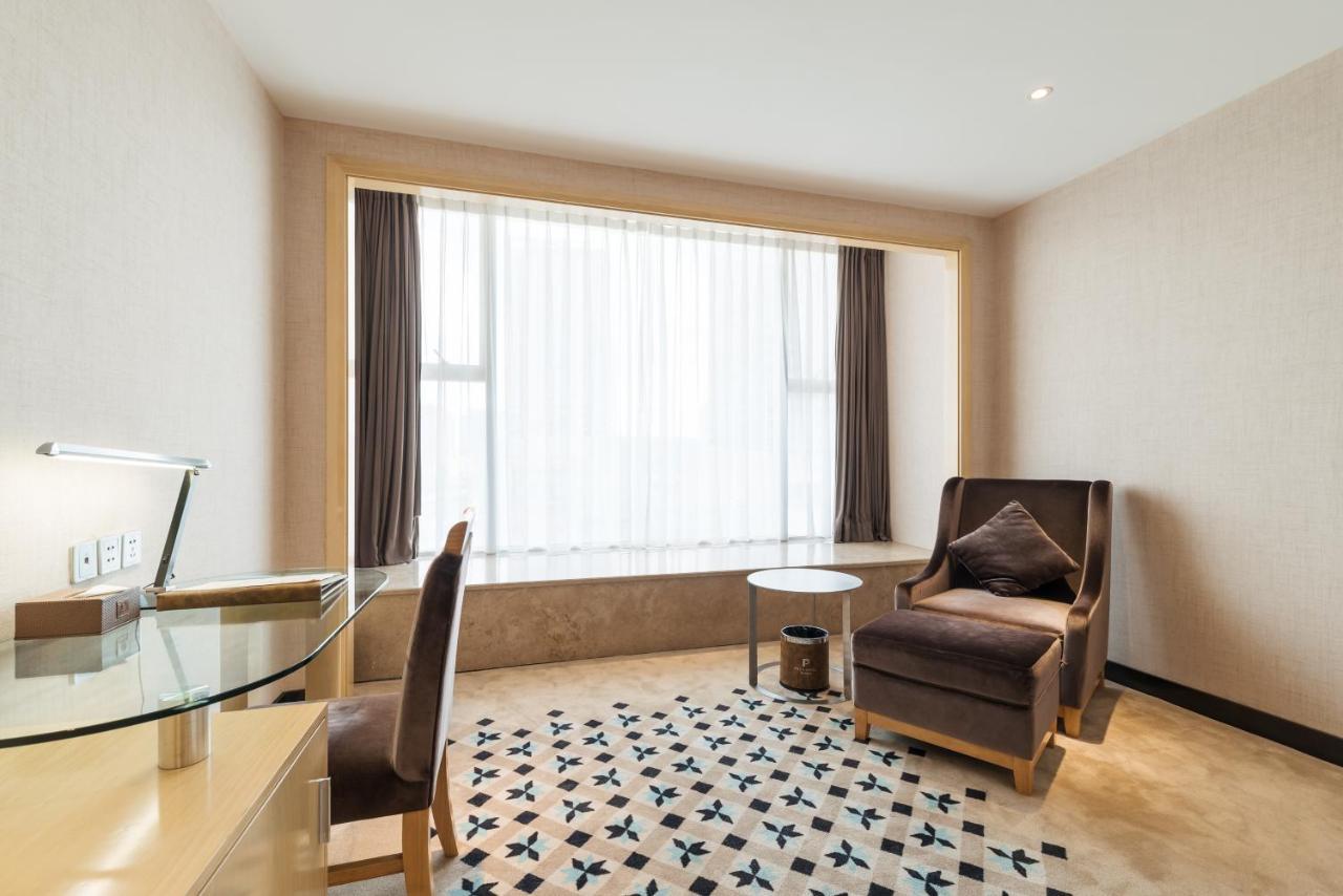 Paco Hotel Suyuan Metro Guangzhou-Free Shuttle Bus For Canton Fair Exteriör bild