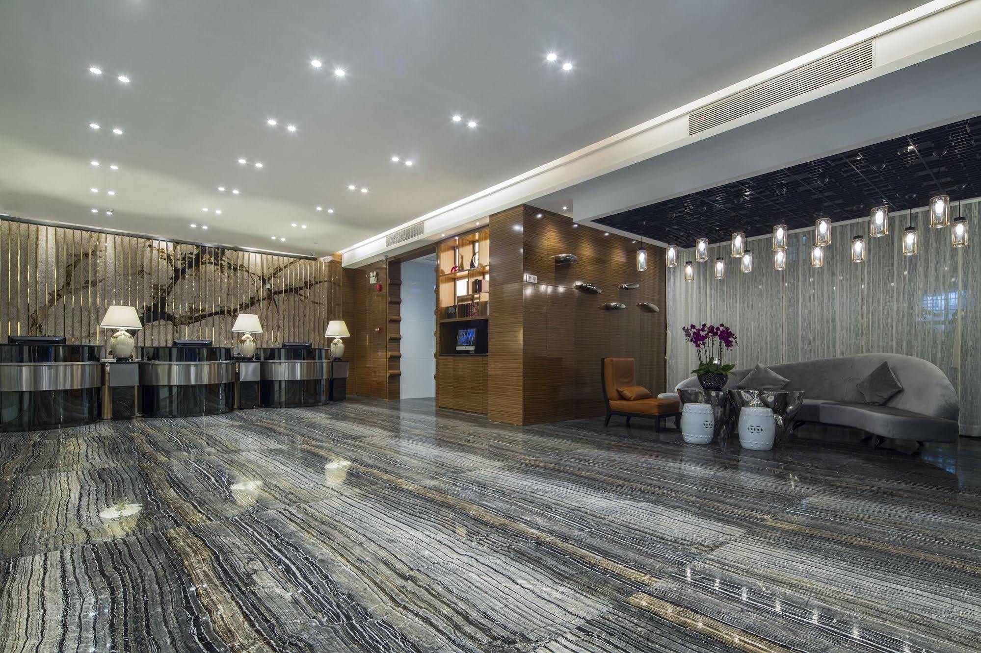Paco Hotel Suyuan Metro Guangzhou-Free Shuttle Bus For Canton Fair Exteriör bild